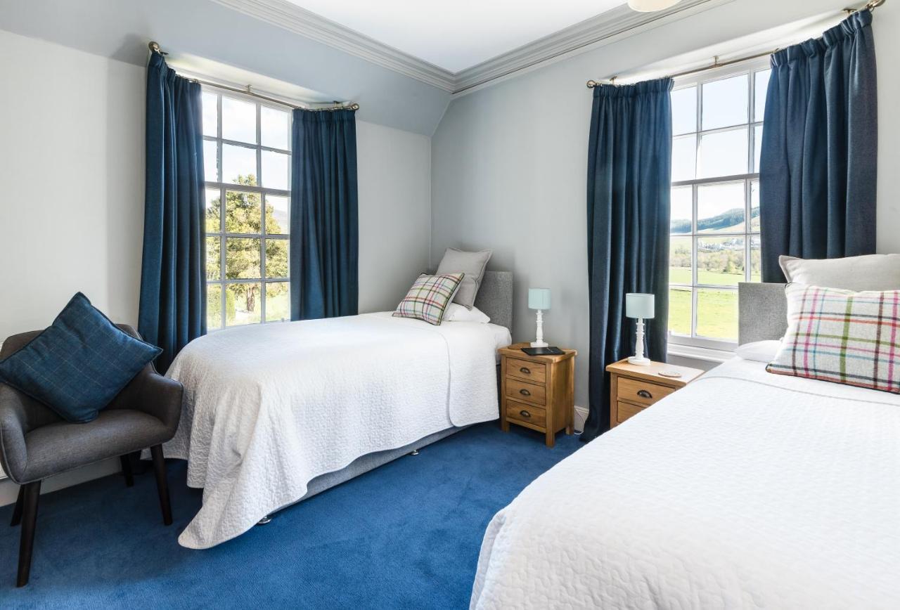 Ptarmigan House Bed & Breakfast แบลร์แอทโฮล ภายนอก รูปภาพ